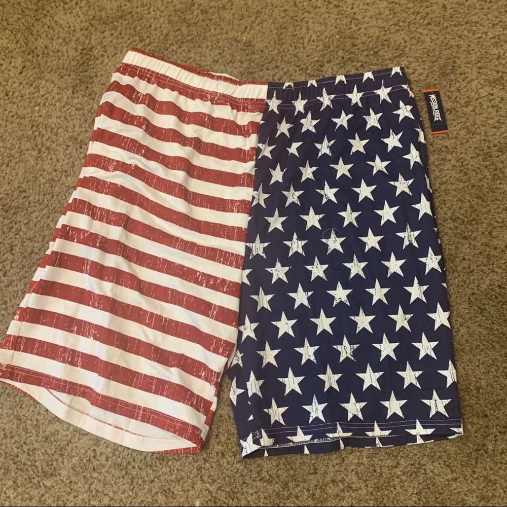 Men's Flag Summer Shorts 2XL XXL July 4th
